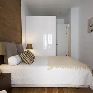 downtown-brown-by-homing.hotels-lisbon-portugal.com/